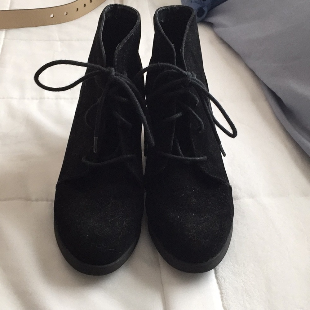 Steve Madden wedge boots